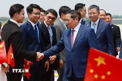 Lễ đón Thủ tướng Phạm Minh Chính đến Thiên Tân bắt đầu chuyến tham dự Hội nghị thường niên các nhà tiên phong lần thứ 16 của WEF. (Ảnh: Dương Giang/TTXVN)
