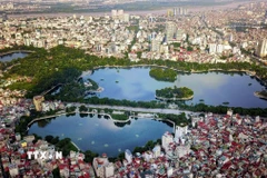 Quần thể Hồ Bảy Mẫu, hồ Ba Mẫu và hồ Thiền Quang ở Thủ đô Hà Nội: (Ảnh: Thành Đạt/TTXVN)