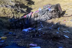 Một vụ tai nạn xe buýt ở Peru. (Ảnh minh họa: NBC News)