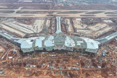 Nhà ga hành khách sân bay Long Thành đang được thi công. (Ảnh: Công Phong/ TTXVN)