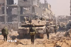 Binh sỹ Israel tham gia chiến dịch quân sự tại thành phố Khan Yunis, Dải Gaza hồi đầu năm nay. (Ảnh: THX/TTXVN)