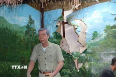 Không gian trưng bày bị hư hỏng. (Ảnh: Đinh Hương/TTXVN)