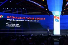 FPT thúc đẩy hiện đại hóa hệ thống kế thừa bằng AI, giúp doanh nghiệp thích ứng, đổi mới và tăng tốc trong kỷ nguyên số.