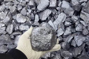 Cuộc cạnh tranh chiến lược giữa các cường quốc để giành quyền kiểm soát khoáng sản