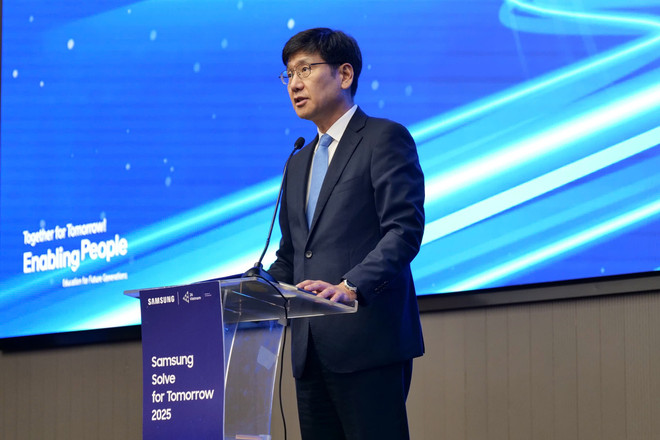 Herr Na Ki Hong, generaldirektör för Samsung Vietnam, talade vid evenemanget. (Foto: PV/Vietnam+) ong-na-ki-hong-tong-giam-doc-samsung-viet-nam-phat-bieu-tai-su-kien.jpg
