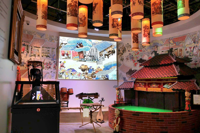 Wasserpavillon-Ecke, Wasserpuppenspiel und Bühne des Ausstellungshauses. anh-7.jpg