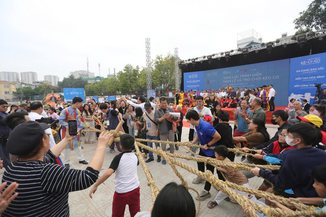 ខ្សែពួរពិសេសត្រូវបានប្រើនៅក្នុងហ្គេមទាញព្រ័ត្ររបស់កូរ៉េ Gijisi ។ (រូបថត៖ PV/Vietnam+) abf6b27126baaae4f3ab.jpg