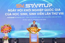 Bộ trưởng Bộ Giáo dục và Đào tạo Hoàng Minh Sơn phát biểu tại sự kiện. (Ảnh: Thanh Tùng/TTXVN)