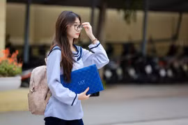 Thí sinh Hà Nội dự thi lớp 10. (Ảnh: Hoài Nam/Vietnam+)