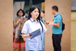 Học sinh Hà Nội dự thi vào lớp 10. (Ảnh: Hoài Nam/Vietnam+)