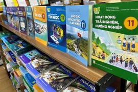 Sách Kết nối tri thức với cuộc sống đang chiếm phần lớn thị phần sách giáo khoa. (Ảnh: PV/Vietnam+)