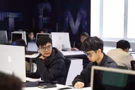 Chương trình đào tạo cử nhân của Đại học Quốc gia Hà Nội có thể rút ngắn chỉ còn 2,5 năm. (Ảnh: PV/Vietnam+)