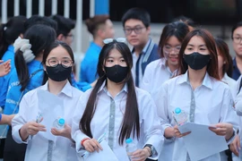 Thí sinh dự thi Tốt nghiệp Trung học phổ thông. (Ảnh: Minh Sơn/Vietnam+)