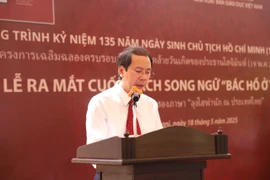 Phó giáo sư, Tiến sỹ Nguyễn Văn Tùng – Thành viên Hội đồng thành viên, Phó Tổng biên tập Nhà xuất bản Giáo dục Việt Nam phát biểu tại sự kiện. (Ảnh: Hoài Thu/Vietnam+)