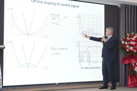 Các nhà khoa học trình bày tại hội nghị. (Ảnh: BTC)