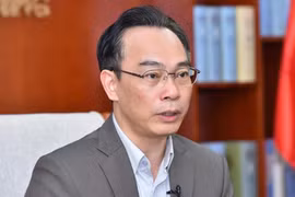 Ông Hoàng Minh Sơn, Quyền Bộ trưởng Bộ Giáo dục và Đào tạo. (Ảnh: Bộ GD-ĐT)
