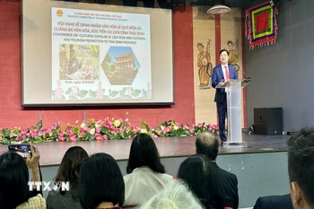 Phó Chủ tịch Ủy ban Nhân dân tỉnh Thái Bình Phạm Văn Nghiên phát biểu tại Hội nghị. (Ảnh: Nguyễn Thu Hà/TTXVN)