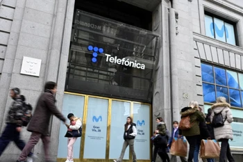 Sự cố dường như có liên quan đến hoạt động nâng cấp mạng của tập đoàn viễn thông lớn thứ hai nước Tây Ban Nha là Telefónica. (Nguồn: The Independent)