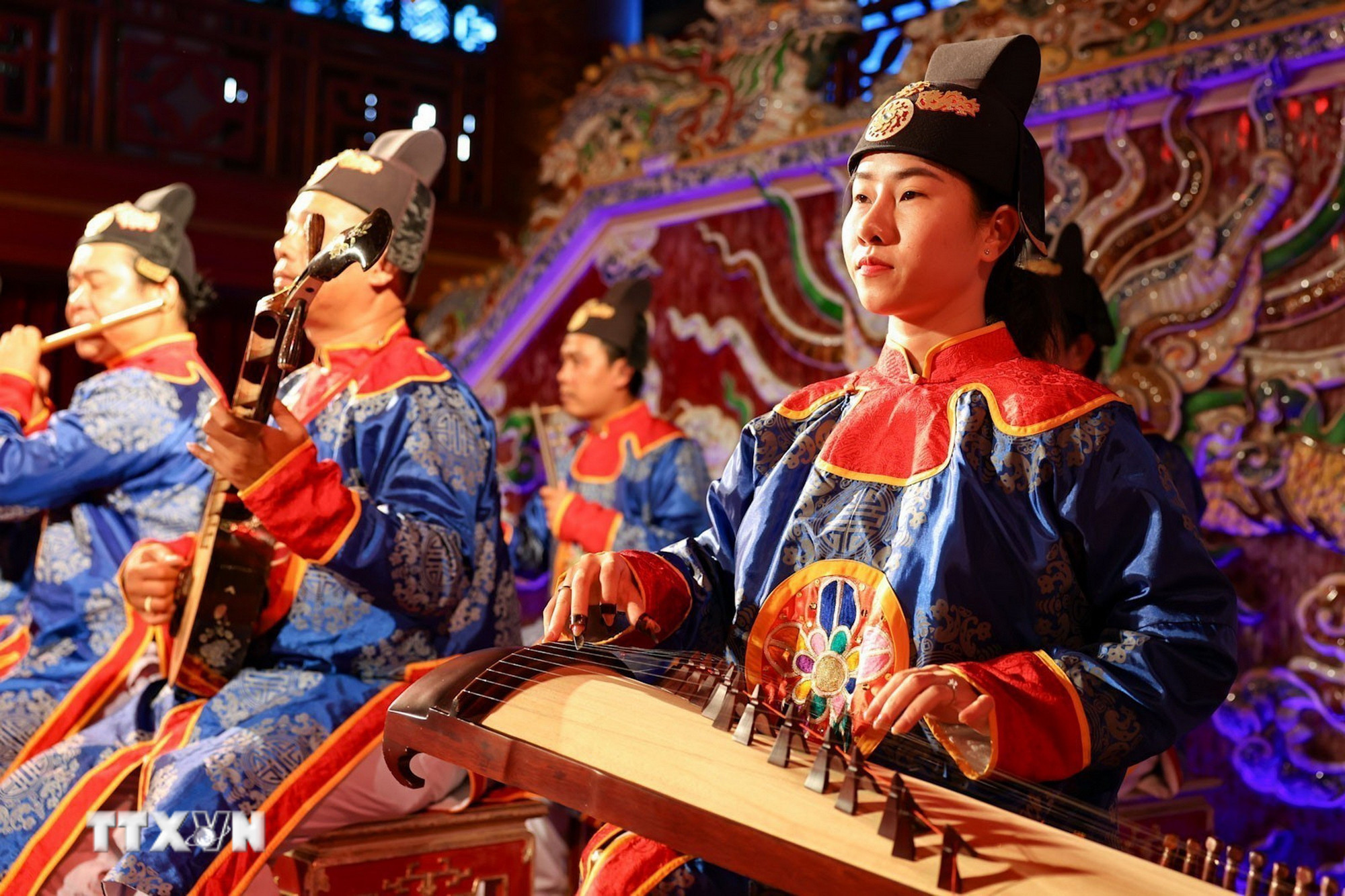 ttxvn-3003-nha-nhac-cung-dinh-hue-3.jpg