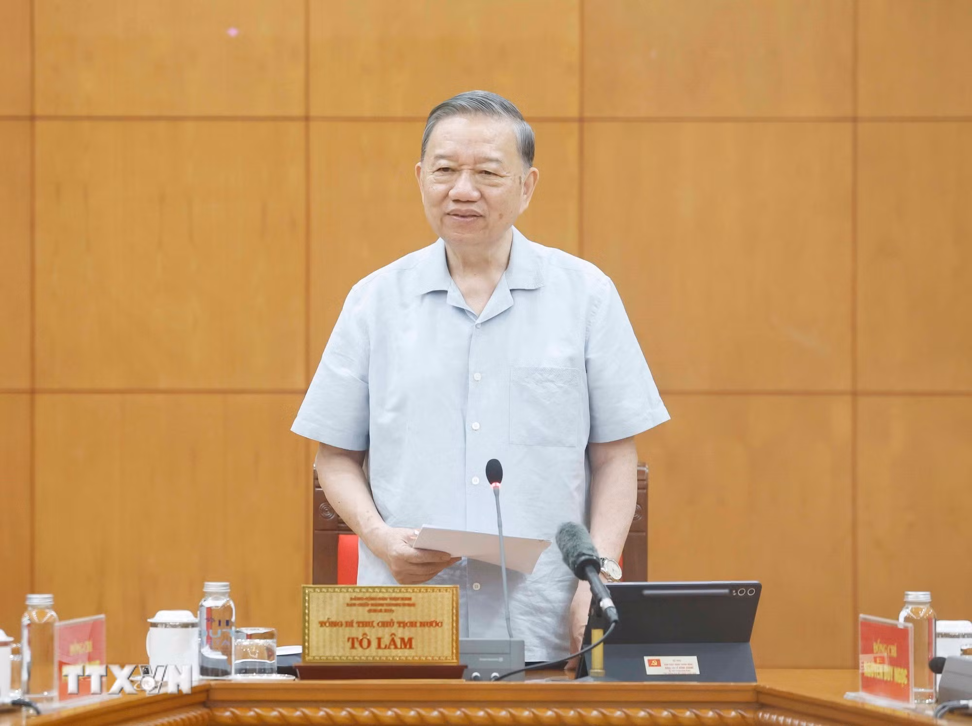 Kết luận của Tổng Bí thư, Chủ tịch nước tại cuộc họp cho chủ trương về công tác nghiên cứu khoa học cơ bản- Ảnh 2. Kết luận của Tổng Bí thư, Chủ tịch nước tại cuộc họp cho chủ trương về công tác nghiên cứu khoa học cơ bản- Ảnh 2.