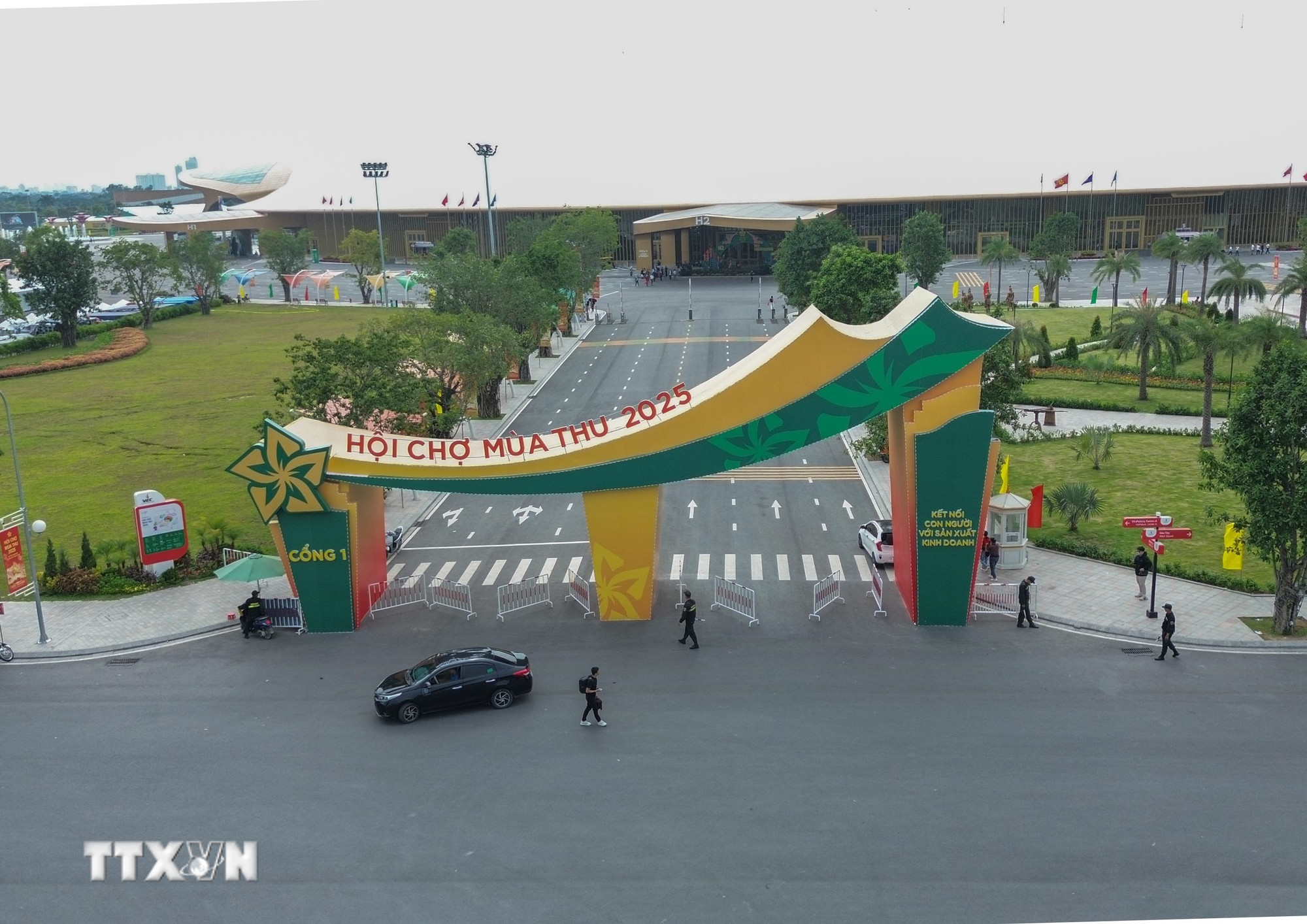 Hội chợ mùa Thu năm 2025 diễn ra từ 25/10 đến 4/11 tại Trung tâm Triển lãm Quốc gia (Đông Anh, Hà Nội). (Ảnh: Phan Phương/TTXVN)