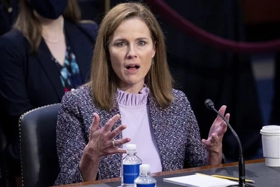 Mỹ: Bà Amy Coney Barrett trở thành Thẩm phán Tòa án Tối cao | Vietnam+  (VietnamPlus)