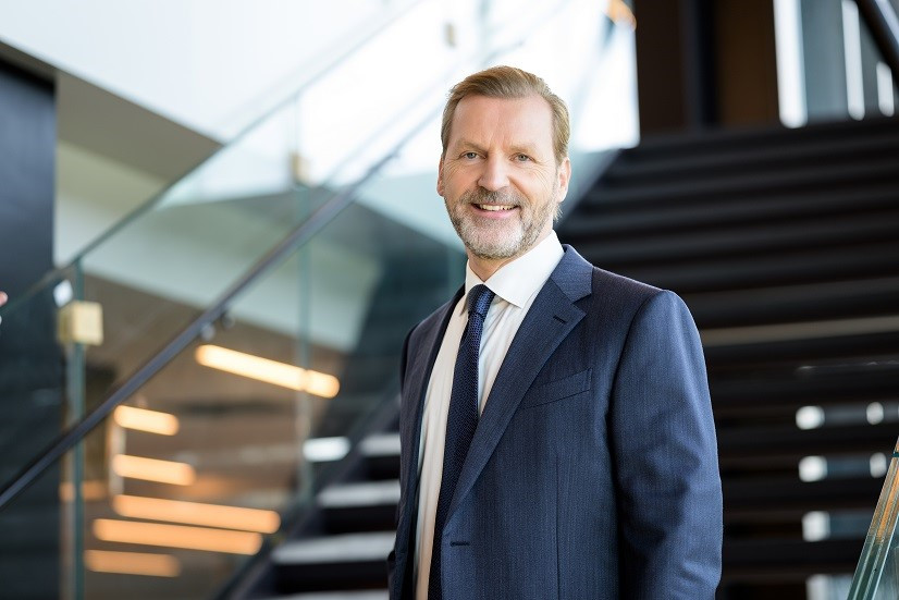 ng Patrick Lammers S L m Gi m c i u H nh CEO C a Skyborn ng Patrick Lammers S L m Gi m c i u H nh CEO C a Skyborn