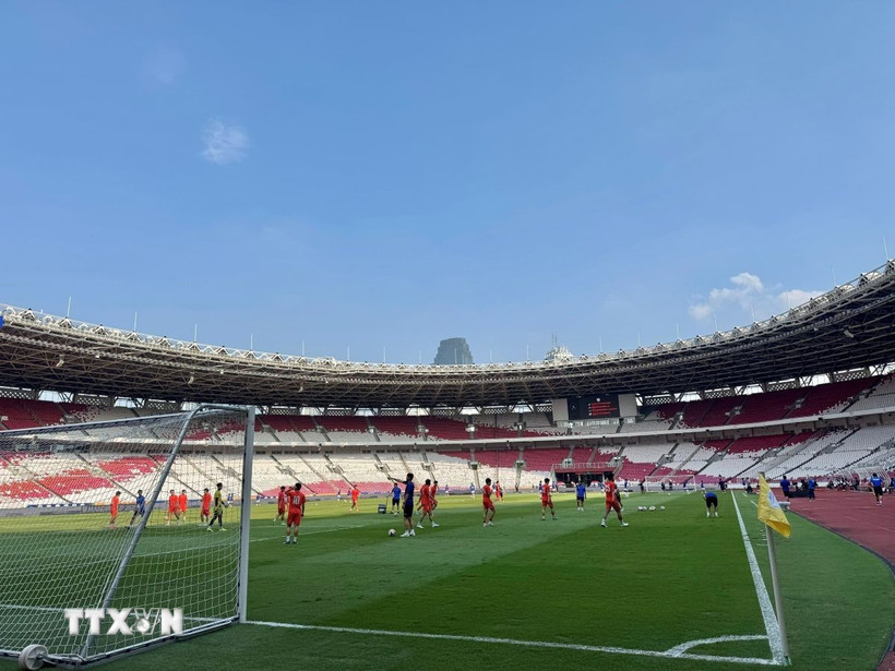 Sân vân động Gelora Bung Karno (thủ đô Jakarta, Indonesia), nơi sẽ diễn ra trận chung kết Cúp U23 Đông Nam Á 2025 vào tối 29/7. (Ảnh: Đỗ Quyên/TTXVN)