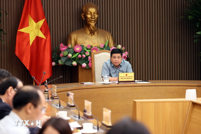 Phó Thủ tướng Nguyễn Chí Dũng phát biểu. (Ảnh: An Đăng/TTXVN)