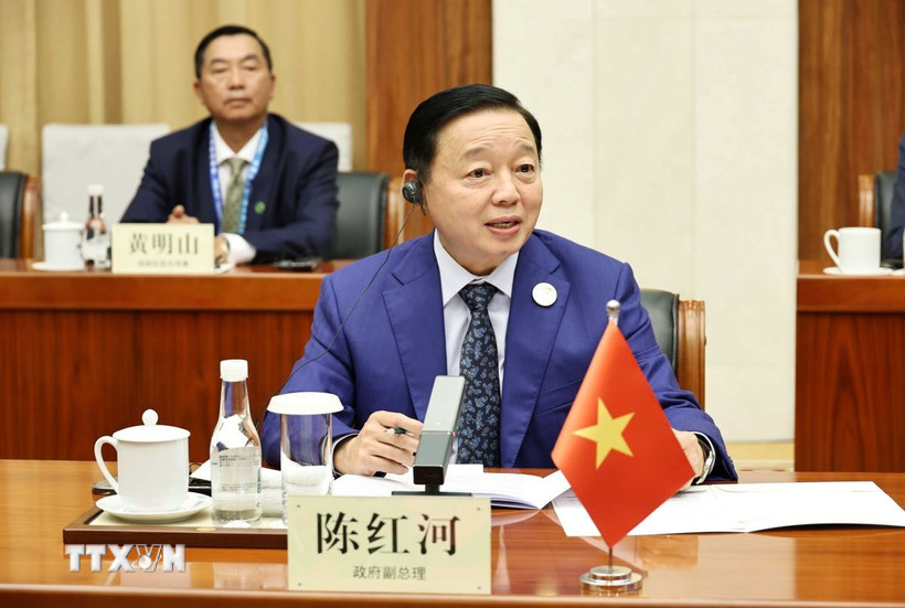 Phó Thủ tướng Trần Hồng Hà phát biểu tại cuộc hội kiến. (Ảnh: Công Tuyên/TTXVN)