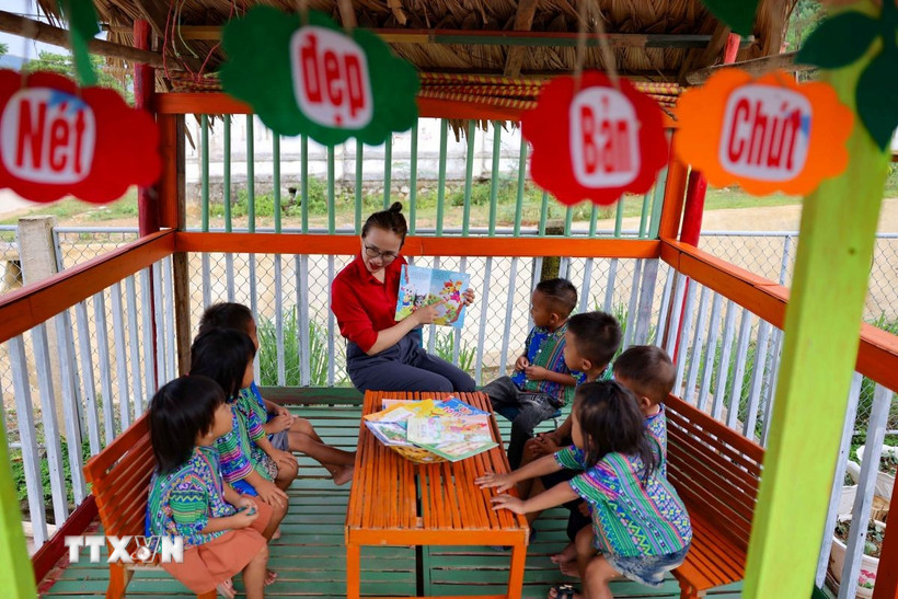 Đồng bào Chứt ở tỉnh Quảng Bình cũ có khoảng hơn 7.800 nhân khẩu, cư trú tập trung tại các xã vùng sâu, vùng xa, khu vực biên giới. (Ảnh: Thanh Tùng/TTXVN)