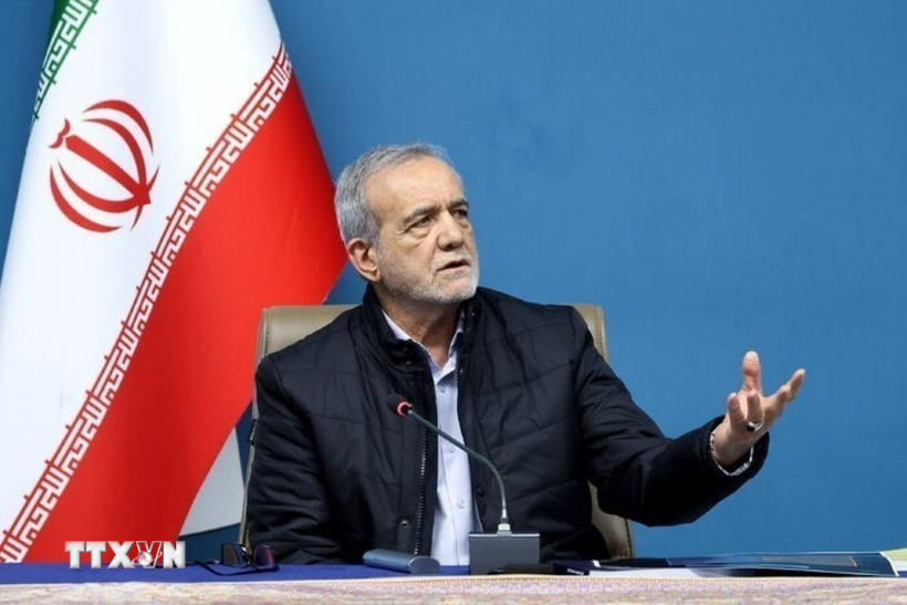 Tổng thống Iran Masoud Pezeshkian. (Ảnh: IRNA/TTXVN)