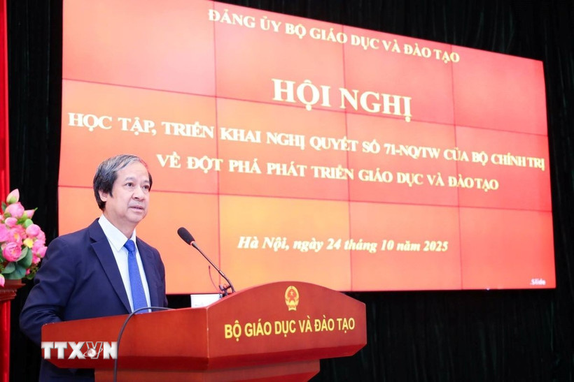 Bộ trưởng Bộ Giáo dục và Đào tạo Nguyễn Kim Sơn phát biểu. (Ảnh: TTXVN phát)