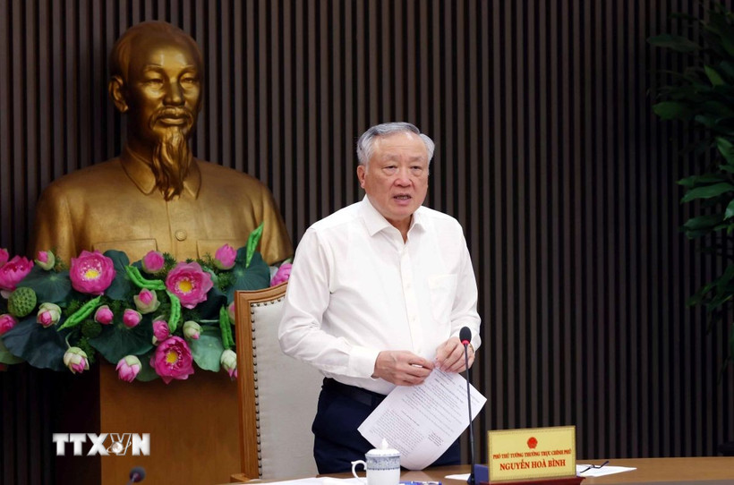 Phó Thủ tướng Thường trực Nguyễn Hòa Bình phát biểu chỉ đạo. (Ảnh: Phạm Kiên/TTXVN)