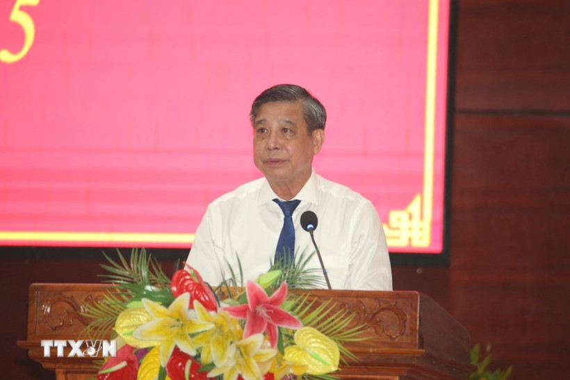 Ông Đồng Văn Thanh, Bí thư Tỉnh ủy, Chủ tịch Hội đồng Nhân dân tỉnh Hậu Giang phát biểu tại hội nghị. (Ảnh: Duy Khương/TTXVN)