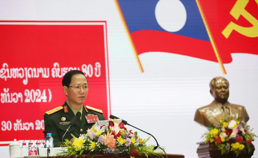 Thượng tướng Khamlieng Outhakaysone, Bộ trưởng Quốc phòng Lào. (Ảnh: Xuân Tú/TTXVN) 
