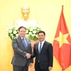 Bộ trưởng Bộ Công Thương Nguyễn Hồng Diên làm việc với Đại sứ Hoa Kỳ tại Việt Nam nhằm trao đổi về việc hợp tác kinh tế, thương mại với Việt Nam trong thời gian tới. (ẢNh: PV/Vietnam+)