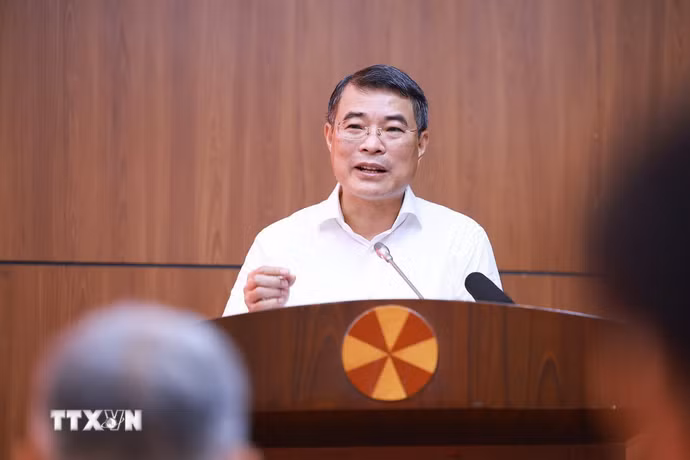 Thủ tướng Lê Minh Hưng làm việc với Ban Thường vụ Tỉnh ủy Điện Biên. (Ảnh: Dương Giang/TTXVN)