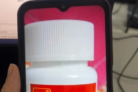 Hình ảnh loại thuốc chứa hoạt chất Phenylbutazone bệnh nhân đã sử dụng theo lời quảng cáo trên mạng xã hội. (Nguồn: Bệnh viện Bạch Mai)