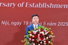 Phó Thủ tướng Lê Thành Long phát biểu tại Lễ kỷ niệm 20 năm thành lập Học viện Y-Dược học cổ truyền Việt Nam. (Ảnh: PV/Vietnam+)