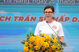 Tiến sỹ Angela Pratt - Trưởng Đại diện Tổ chức Y tế thế giới tại Việt Nam, phát biểu. (Ảnh: Văn Dũng/TTXVN)