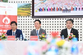 Đại diện Ban Tổ chức tại buổi họp báo thông tin về Chương trình hiến máu Chủ Nhật Đỏ. (Ảnh: PV/Vietnam+)