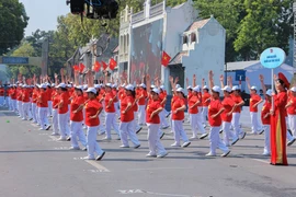 Đoàn Người cao tuổi Thủ đô đồng diễn. (Ảnh: Hoàng Hiếu/TTXVN)