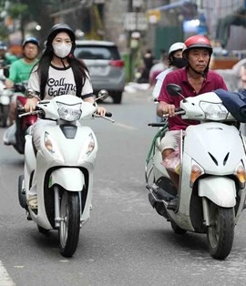 "Nỗi niềm" xe xăng - xe điện của sinh viên trước thời hạn chuyển đổi ngày 1/7