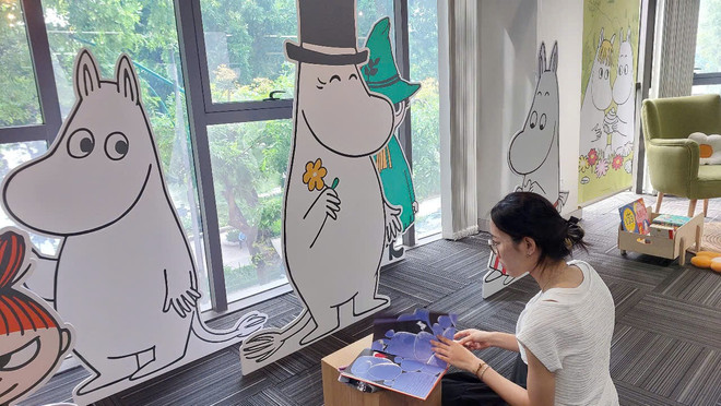 "Moomin" là bộ truyện phù hợp với độc giả mọi lứa tuổi. (Ảnh: Minh Thu/Vietnam+) kimdong5.jpg