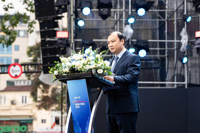 Úvodní projev pronesl stálý náměstek ministra kultury, sportu a cestovního ruchu Le Hai Binh. (Foto: PV/Vietnam+) z7298506415601-13f442473b0f3e719c3b86f270f68318.jpg