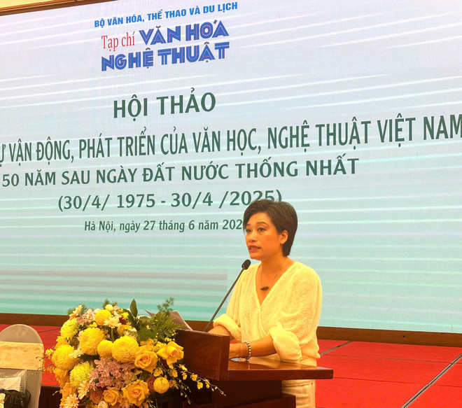 الفنان الشعبي تران لي لي، رئيس مجلس إدارة أكاديمية الرقص الفيتنامية. (الصورة: PV/Vietnam+) tranlyly.jpg