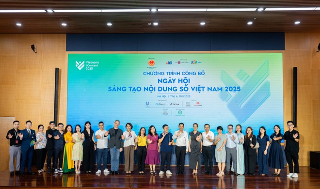 តំណាងទីភ្នាក់ងារគ្រប់គ្រងរដ្ឋ និងអ្នកបង្កើតមាតិកាឌីជីថល។ (រូបថត៖ PV/Vietnam+) dsc07005.jpg