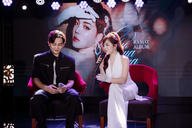 Mai Diệu Ly chia sẻ về album mới. (Ảnh: PV/Vietnam+) hdf16701.jpg