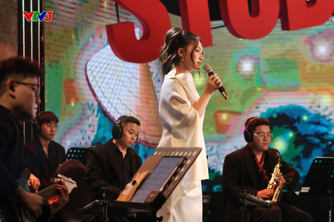 «Ένα φωτεινό Σαββατοκύριακο» με μια νέα ψυχαγωγική εκπομπή στο VTV3